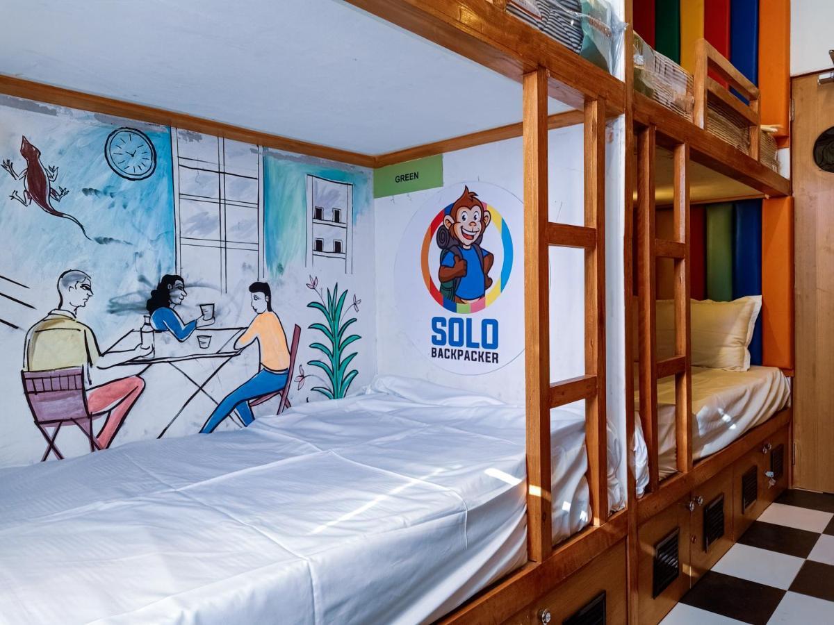 Solo Backpacker Hostel Mumbai Exterior photo